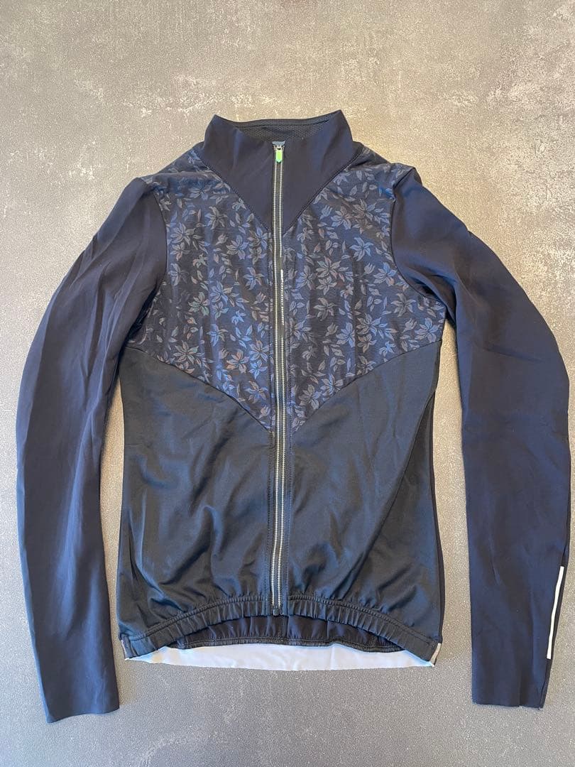 Q36.5 長袖ジャージ