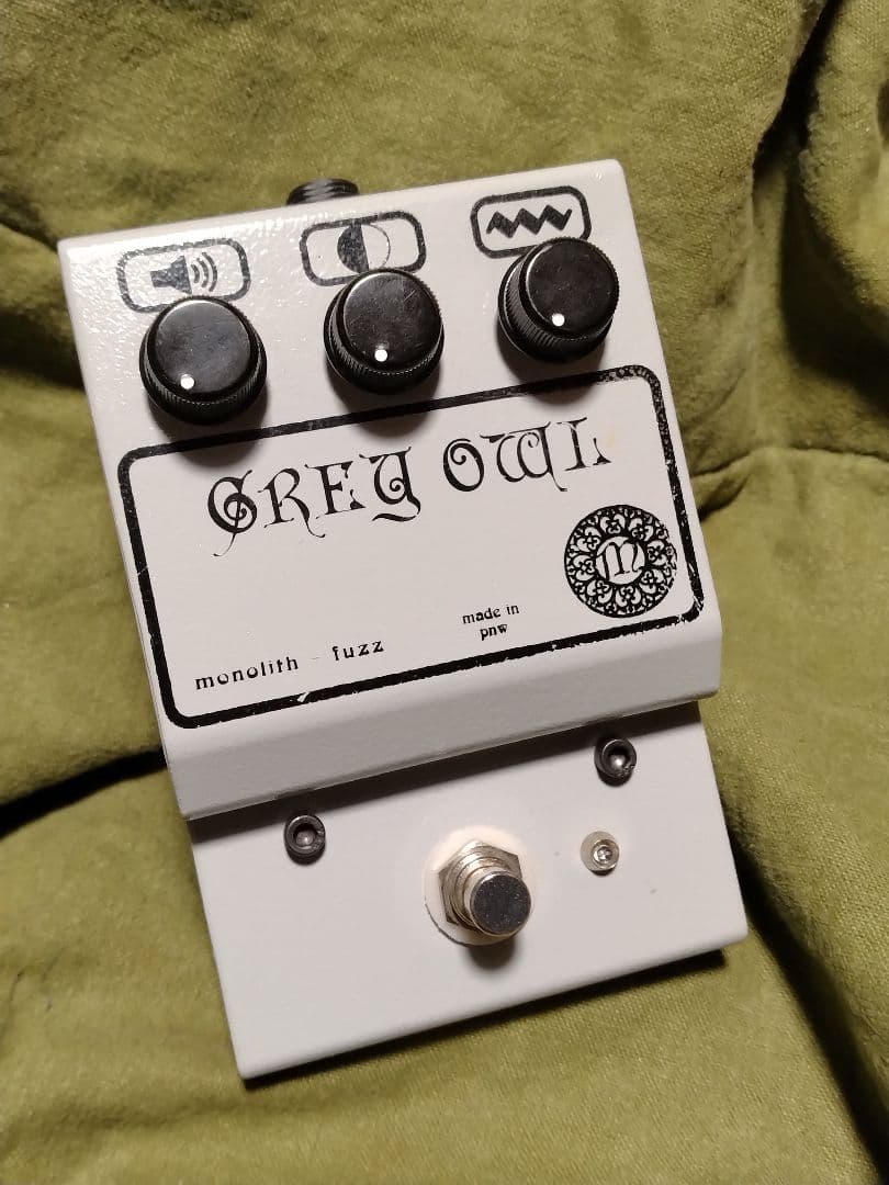c*様 GREY OWL monolith fuzz　ビッグマフ系ファズ