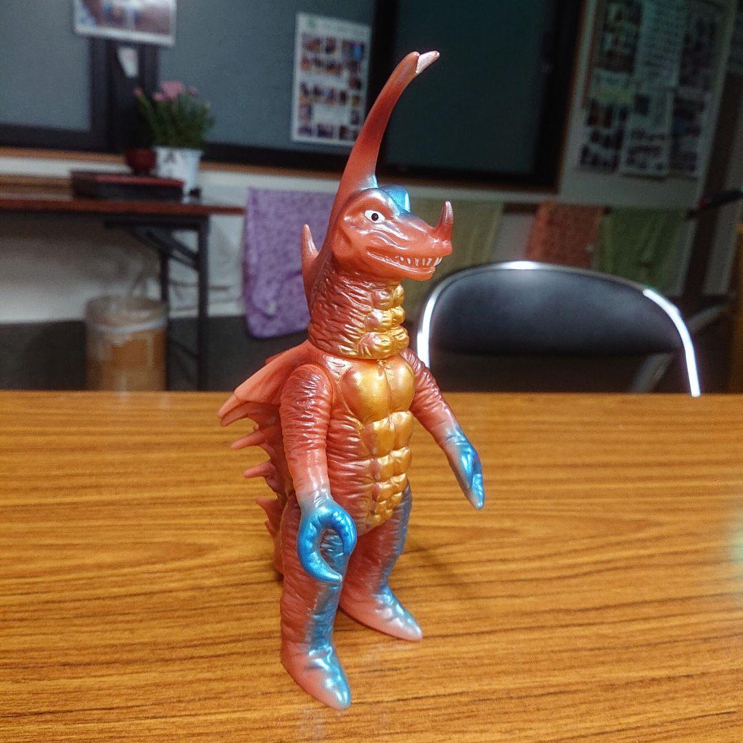 ブルマァク/カネドラス ソフビ