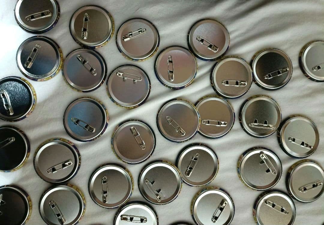 すとぷり　るぅと　缶バッチ　2020　summer 等身