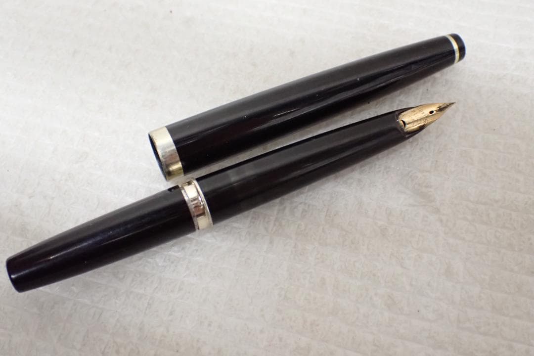 PILOT パイロット エリート 万年筆 ペン先18K刻印 750 B1-A