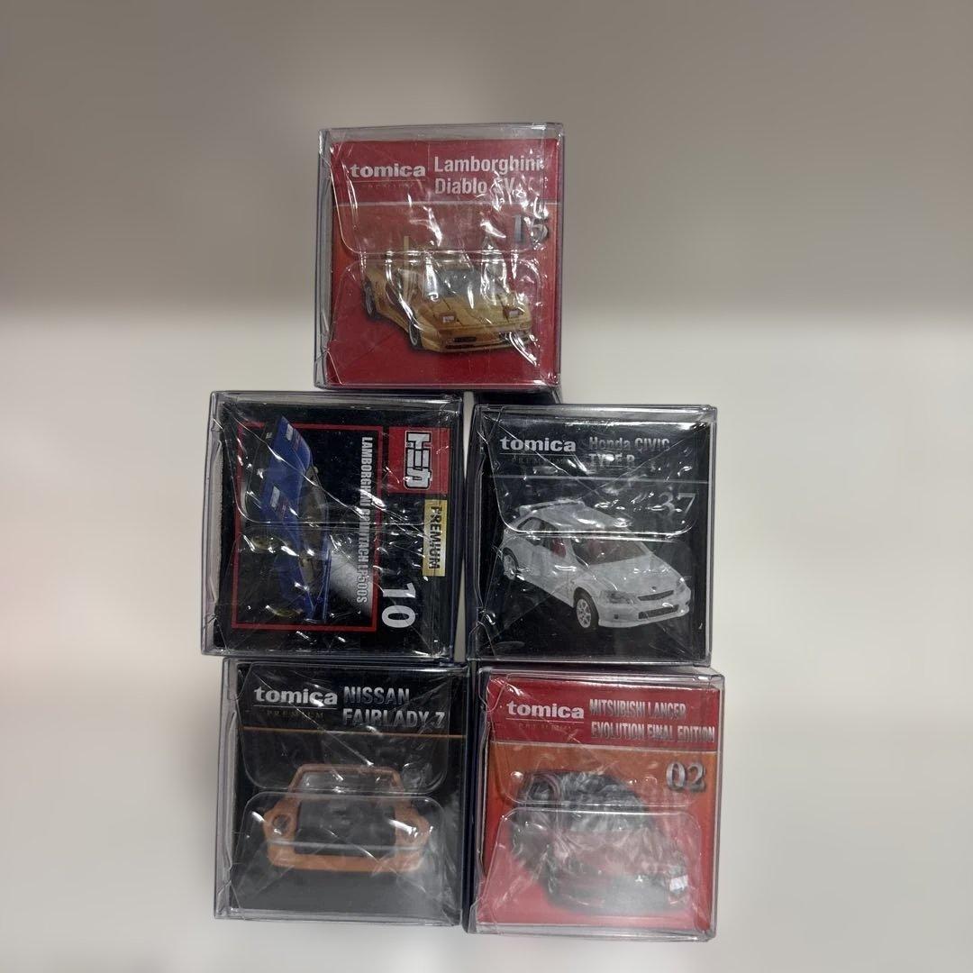 トミカ プレミアム 珍しいセット8台 開封済み3 未開封5