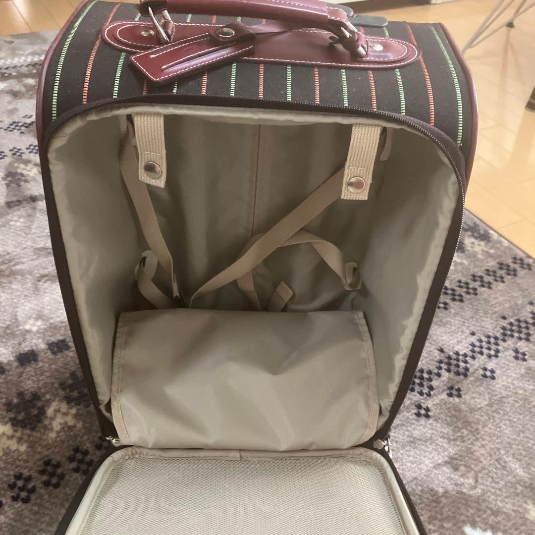 機内持ち込み可能　エースのソフトスーツケース　ソフトキャリーカート