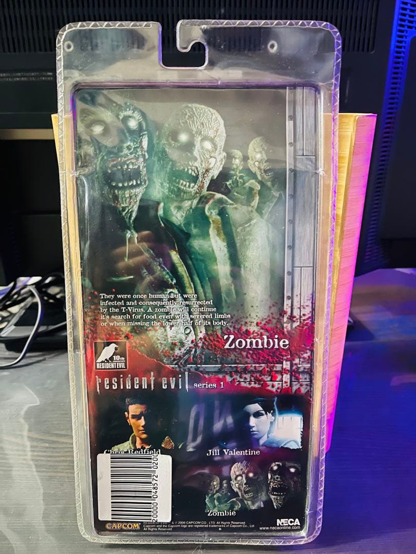 NECA バイオハザード ゾンビ 10thアニバーサリーアクションフィギュア