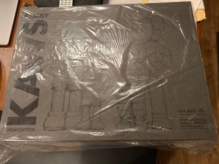 コミック・アニメ kaws family black