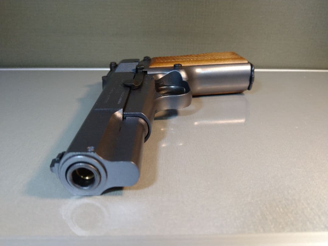 希少な極美品！タナカ　ブローニングハイパワー　ミリタリー　ガスブロ　ガス漏なし！