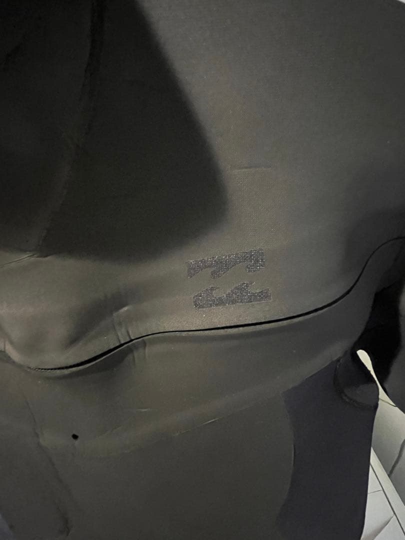 ビラボン(BILLABONG)　ウエットスーツ　サーフィン　サーフ　海