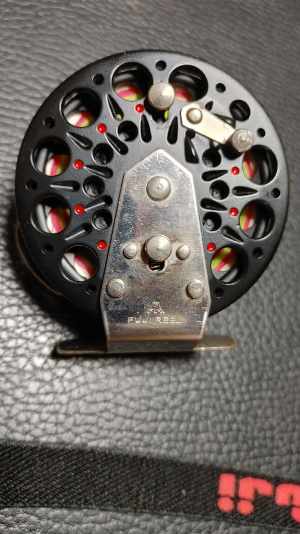 富士工業 フジリール VP25 スプールベルト 箱付き 黒鯛 チヌ ヘチリール