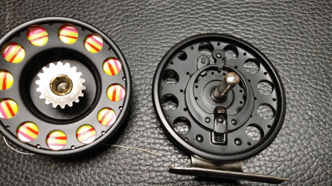 富士工業 フジリール VP25 スプールベルト 箱付き 黒鯛 チヌ ヘチリール