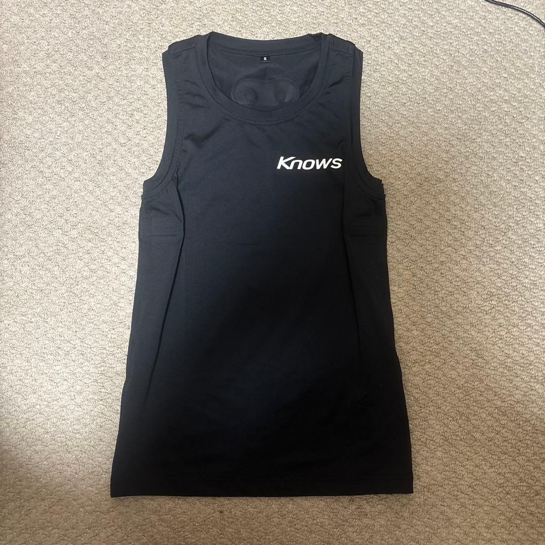 Knows ノースリーブ ブラック タンクトップ