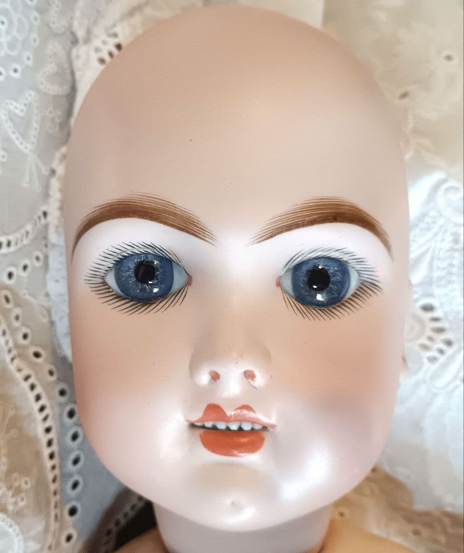 ⭐E12 アンティークドール　エデンべべ　大きな美しい瞳　⭐ジュモーボディ