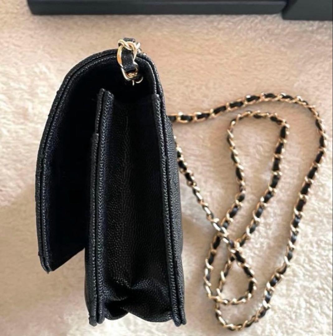 CHANEL チェーンウォレット　キルティングショルダー　ノベルティ