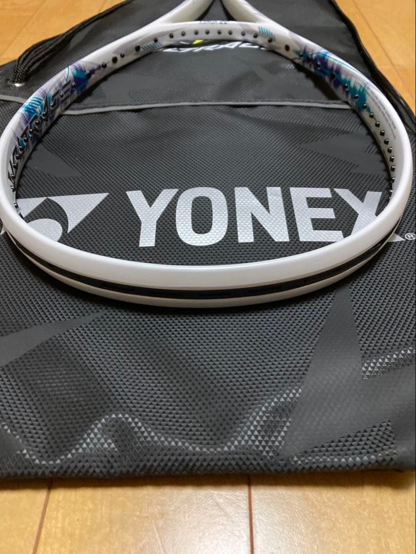 YONEX ボルトレイジ5V【新品未使用】