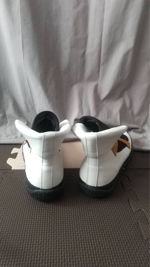 ポケモン　スピングルムーブ ダンデ スニーカー