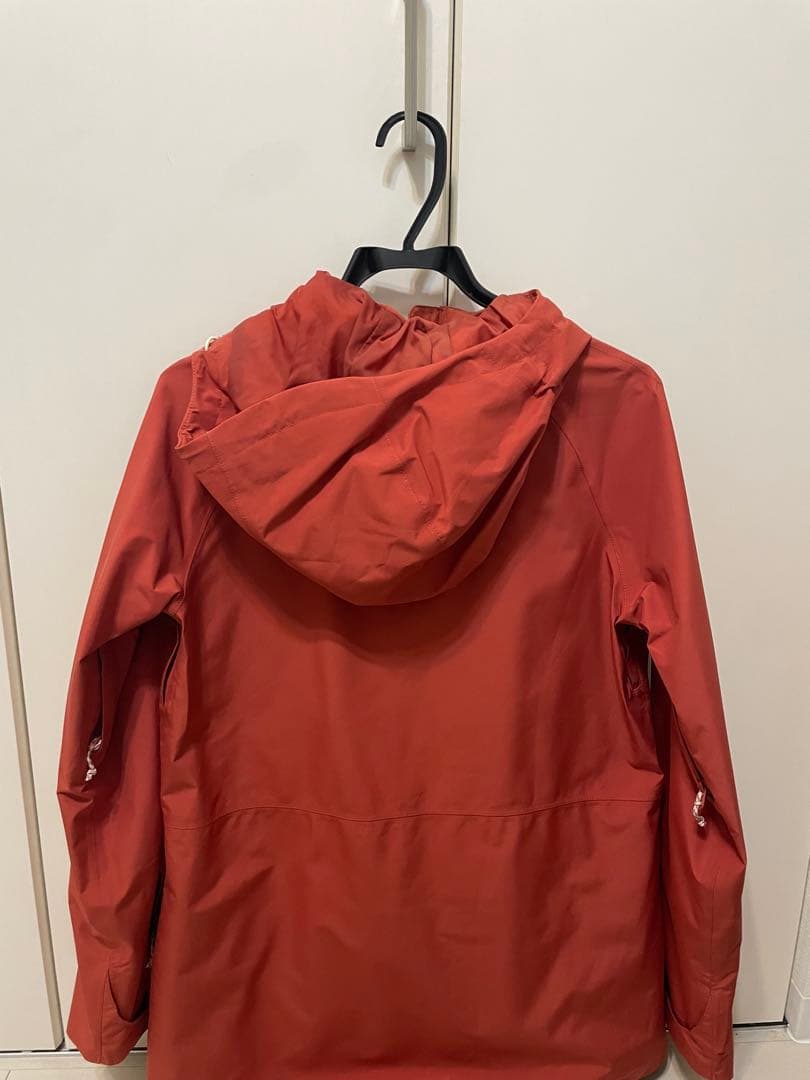 Burton オレンジ スノーボードウェア Sサイズ