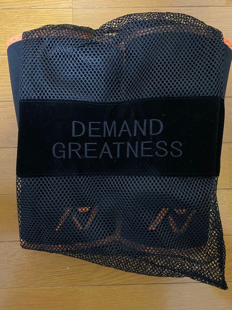 A7 ニースリーブ 『BLAZE』RIGOR MORTIS Mサイズ　7mm厚