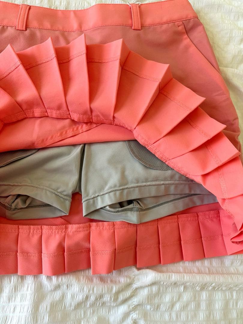 新品未使用 【TaylorMade】フードスウェット＆プリーツスコート セットS