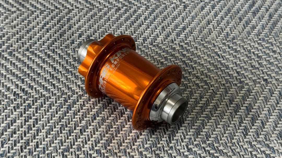 Chris king クリスキング フロント ハブ 110×20mm マンゴー