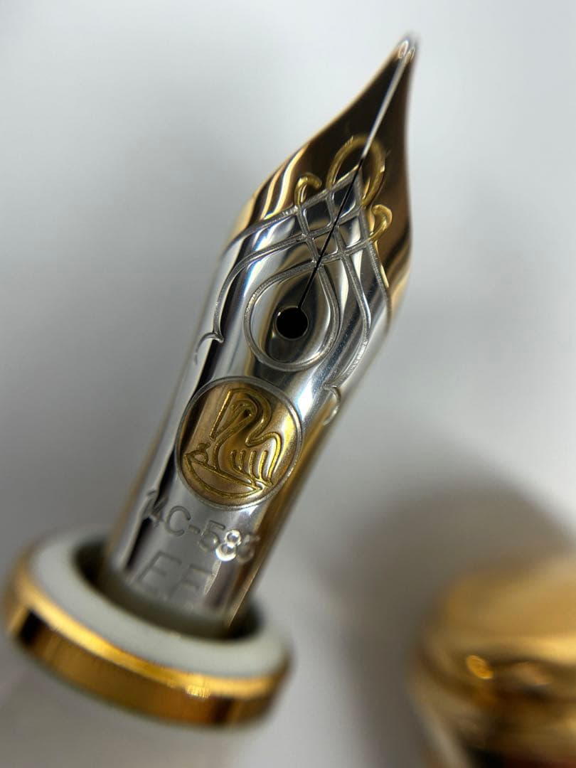 ペリカン Pelikan M600 スベレーン ターコイズホワイト