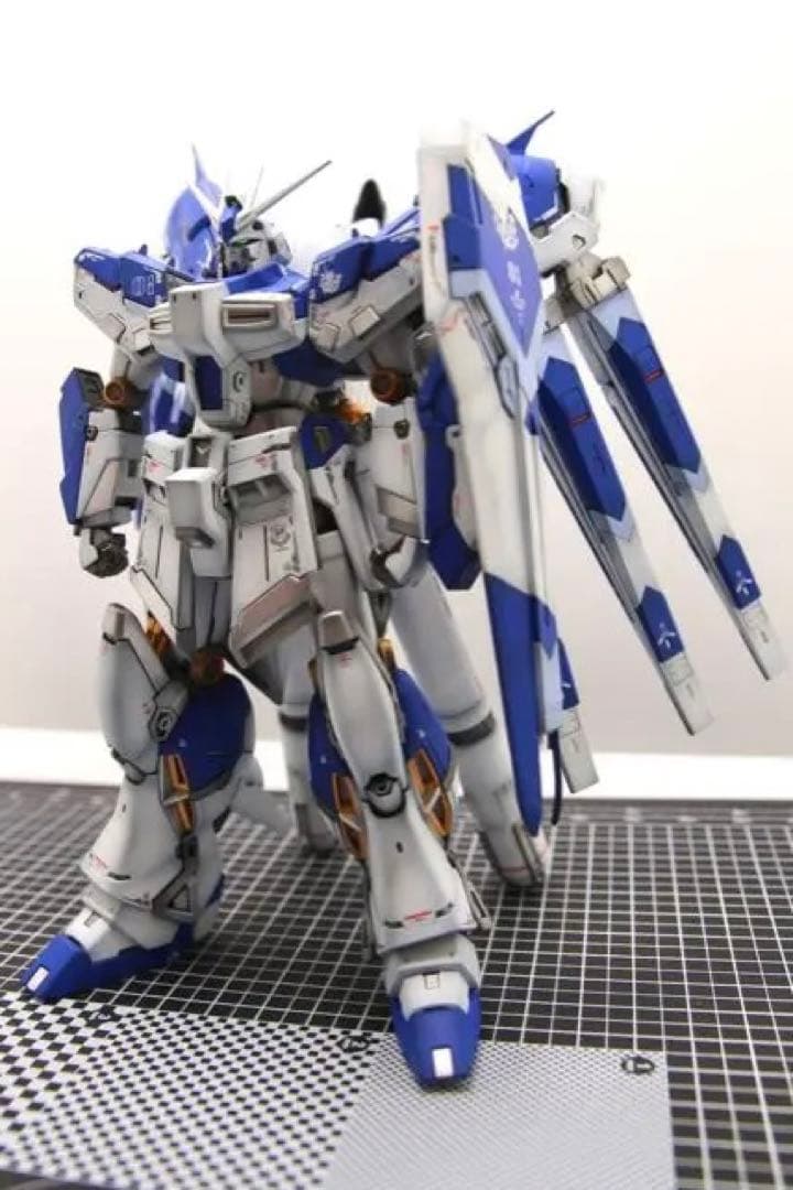 全塗装完成品 RG Hi-νガンダム【グラデーション塗装】