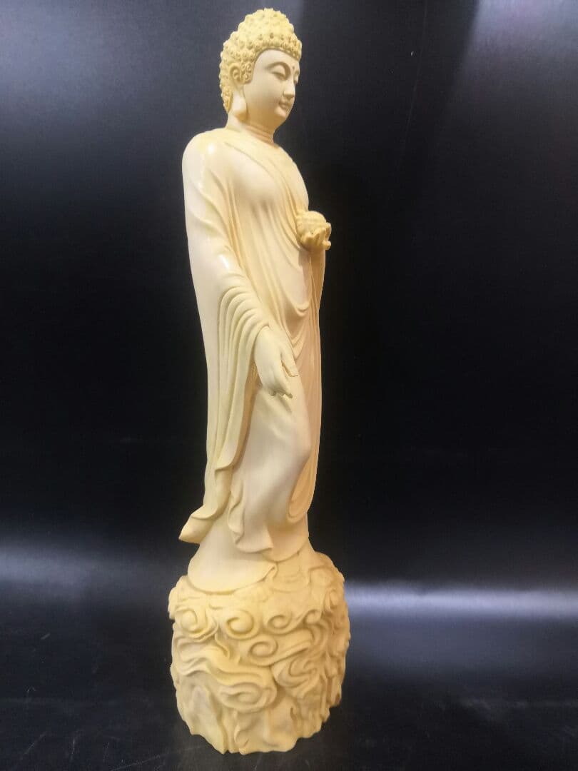 極上品 釈迦如来 仏像 雲上如来 祥雲を踏む 木彫供養仏 厄除け・商売繁盛