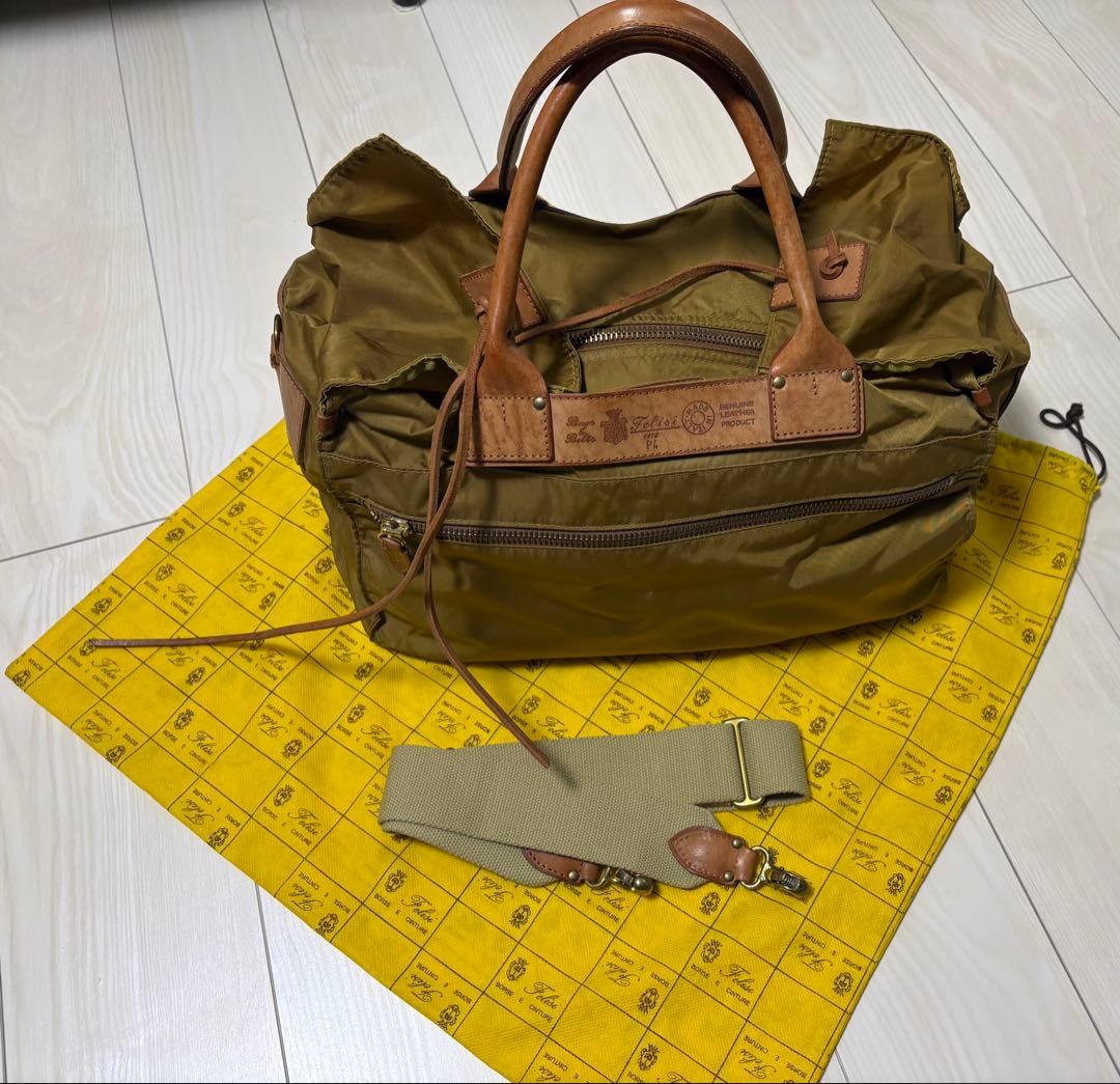 felisi フェリージP4ボストンバッグ南京錠付き