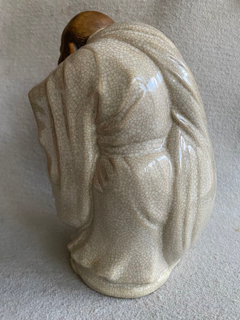 【七福神】布袋尊の置物（敷板付き）