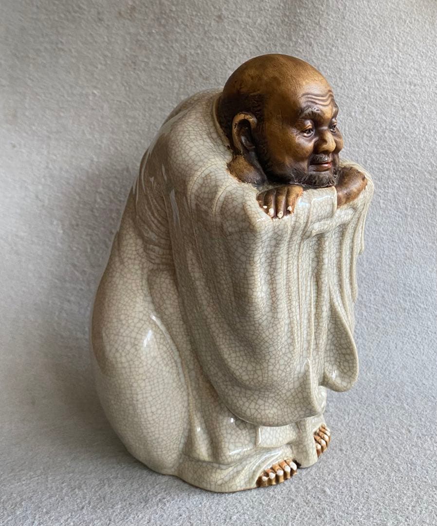 【七福神】布袋尊の置物（敷板付き）