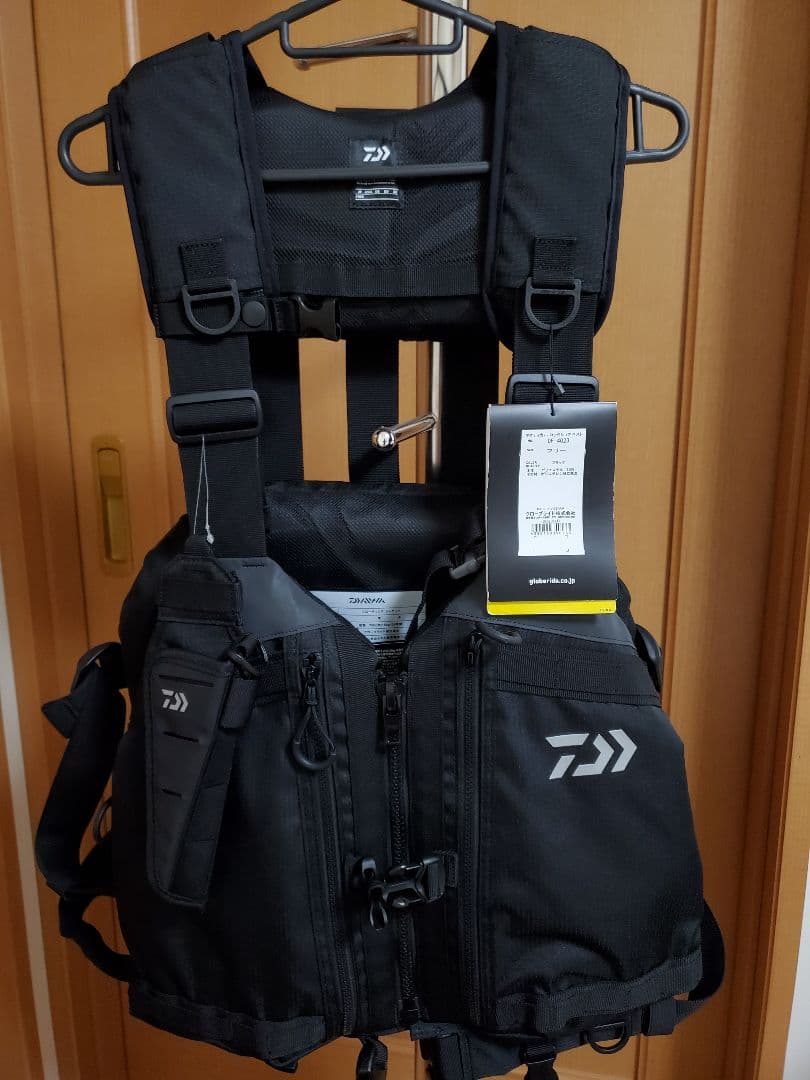 (未使用)DAIWA タクティカルロックショアベストDF-4023