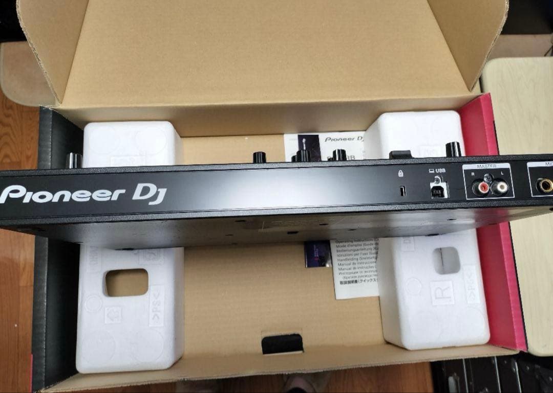 Pioneer DJコントローラー DDJ-RB （17年製）