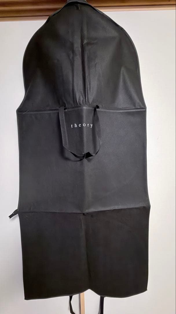 【新品・未使用】Theory セオリー ガーメントケース