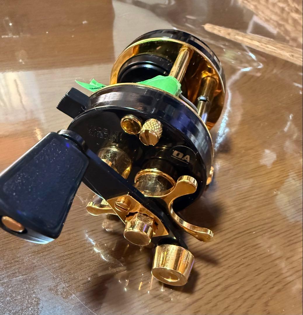 0310！！AbuGarciaアンバサダー 2500CDL 24金