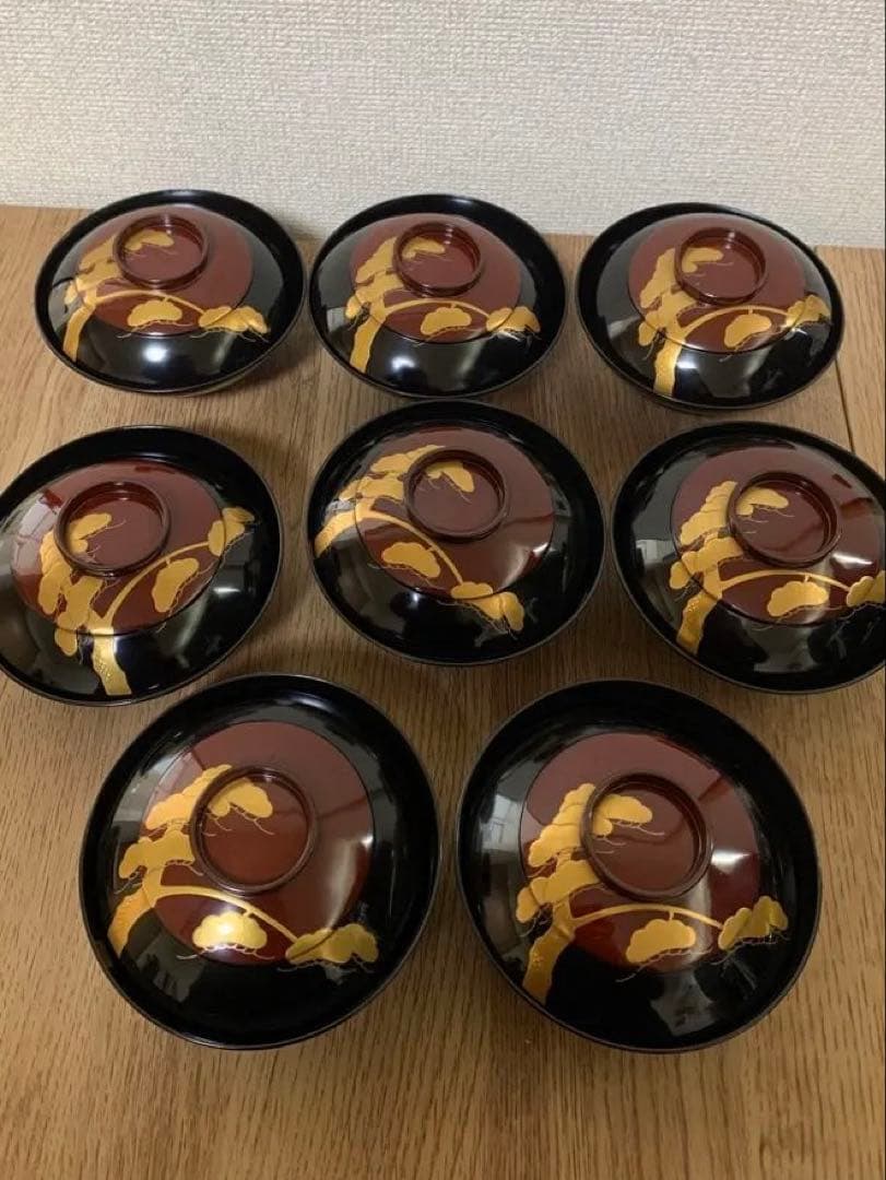 輪島塗　木製漆塗吸物椀8客　見返し蒔絵　汁椀　時代物　松　鶴　お正月　未使用品