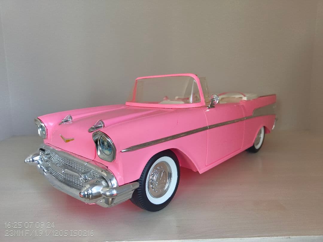 マテル　バービー　ベルエア　箱付き　ピンク色