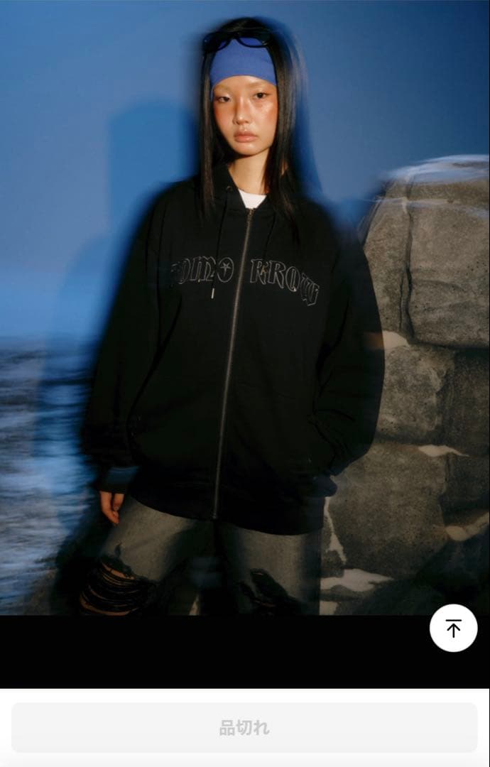 アイドル TOMORROW X TOGETHER ZIP-UP HOODIE