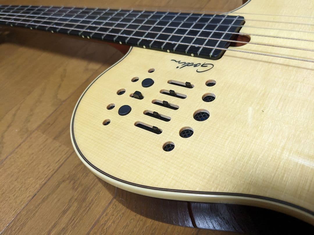 美品 Godin Multiac Nylon SA