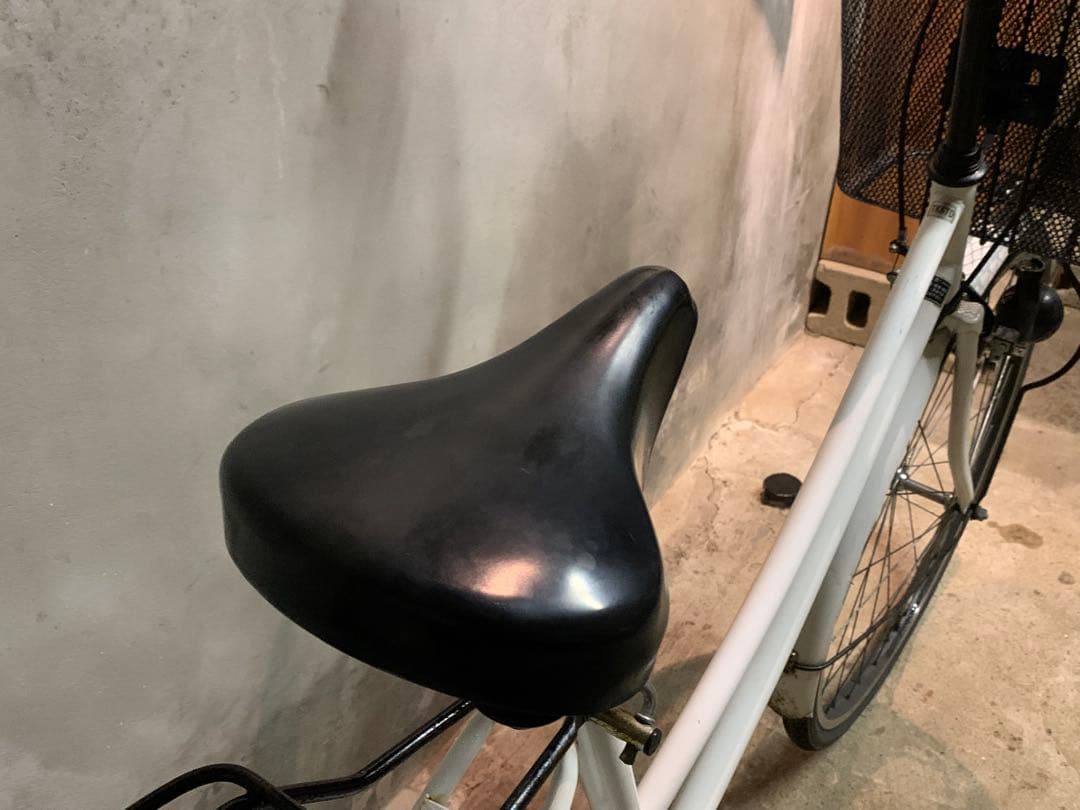 26インチ　シティサイクル 前面バスケット付き　【安心の整備付き】