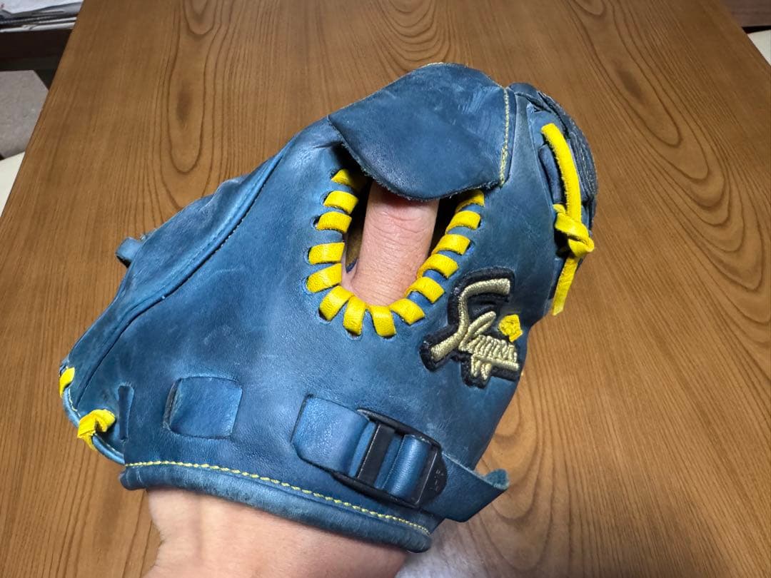 世田谷　【久保田スラッガー】ピッチャー用オーダーグローブ　軟式　青 袋付き