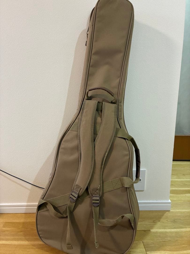 Taylor アコースティックギター