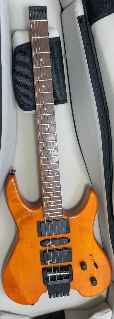 Spirit By Steinberger GU-Deluxe　ヘッドレスギター