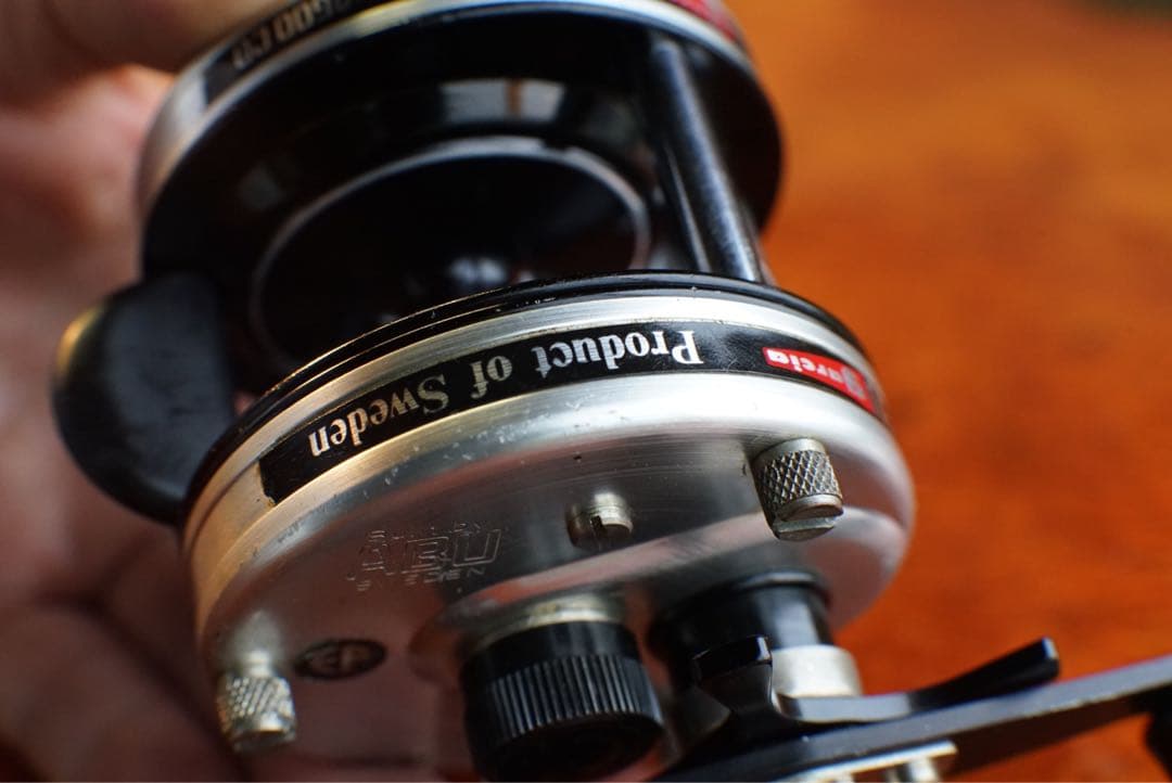 ABU アンバサダー 4600CB メンテ済 フレーム修正済