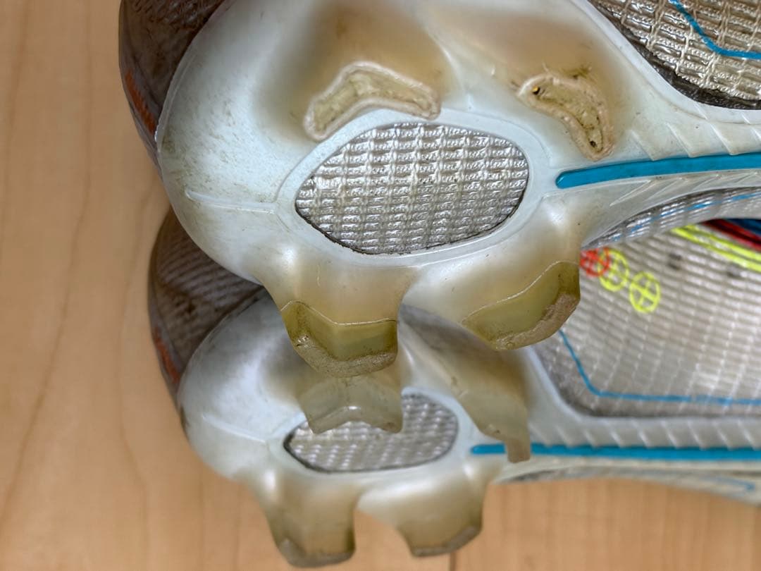 ナイキ マーキュリアル ベイパー14 FG