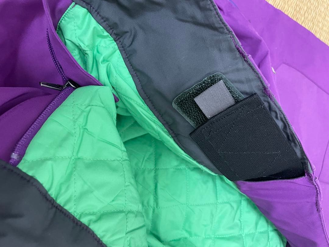 patagonia インサレーテッド　パウダーボールパンツ ウィメンズ