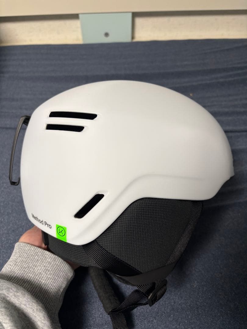 美品 SMITH Method Pro ホワイト ヘルメット Mサイズ