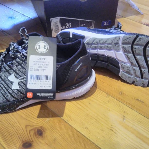 アンダーアーマー靴