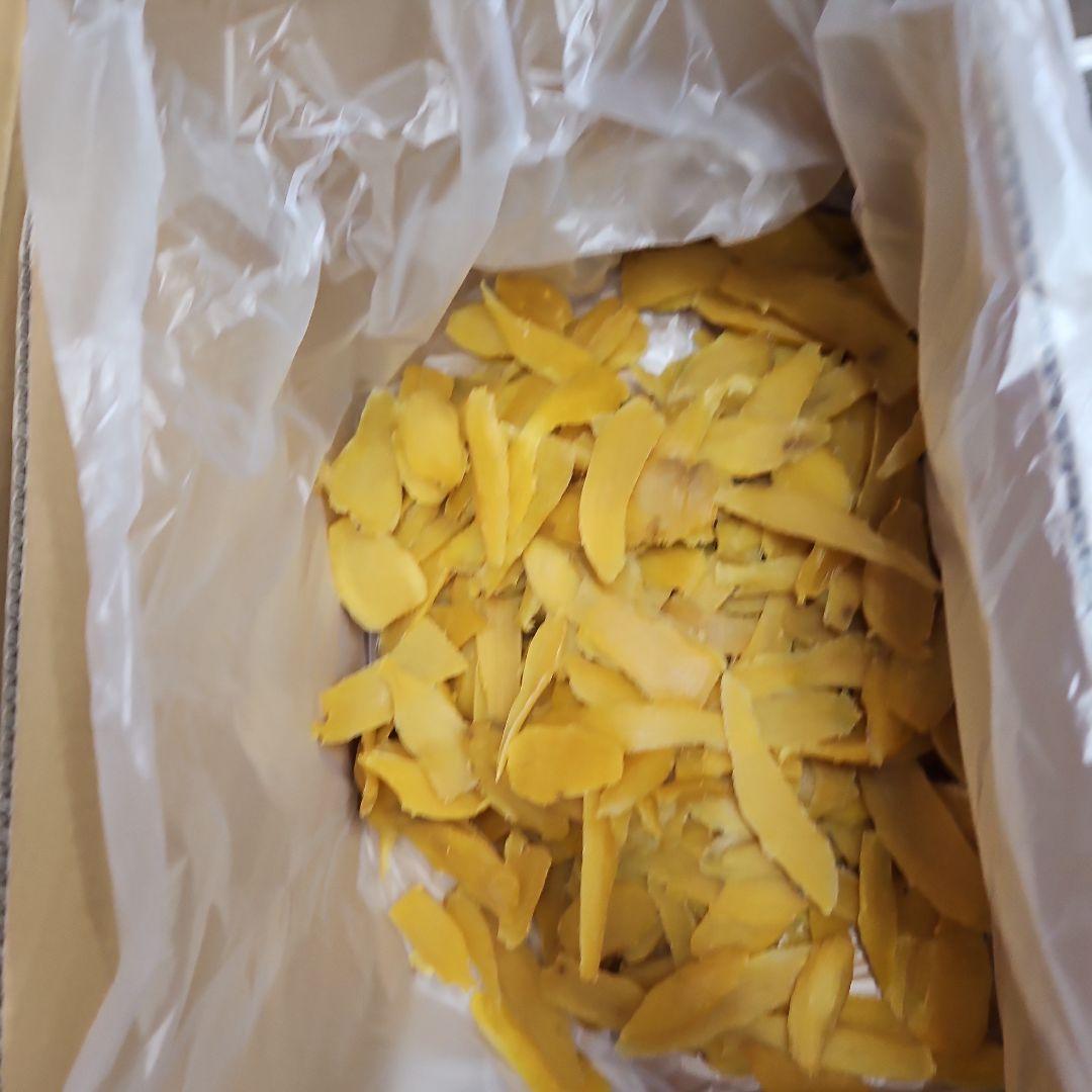 紅はるかほしいも　規格外シロタ、クロ、スジ大きさ不揃いとセッコウ合わせて10キロ