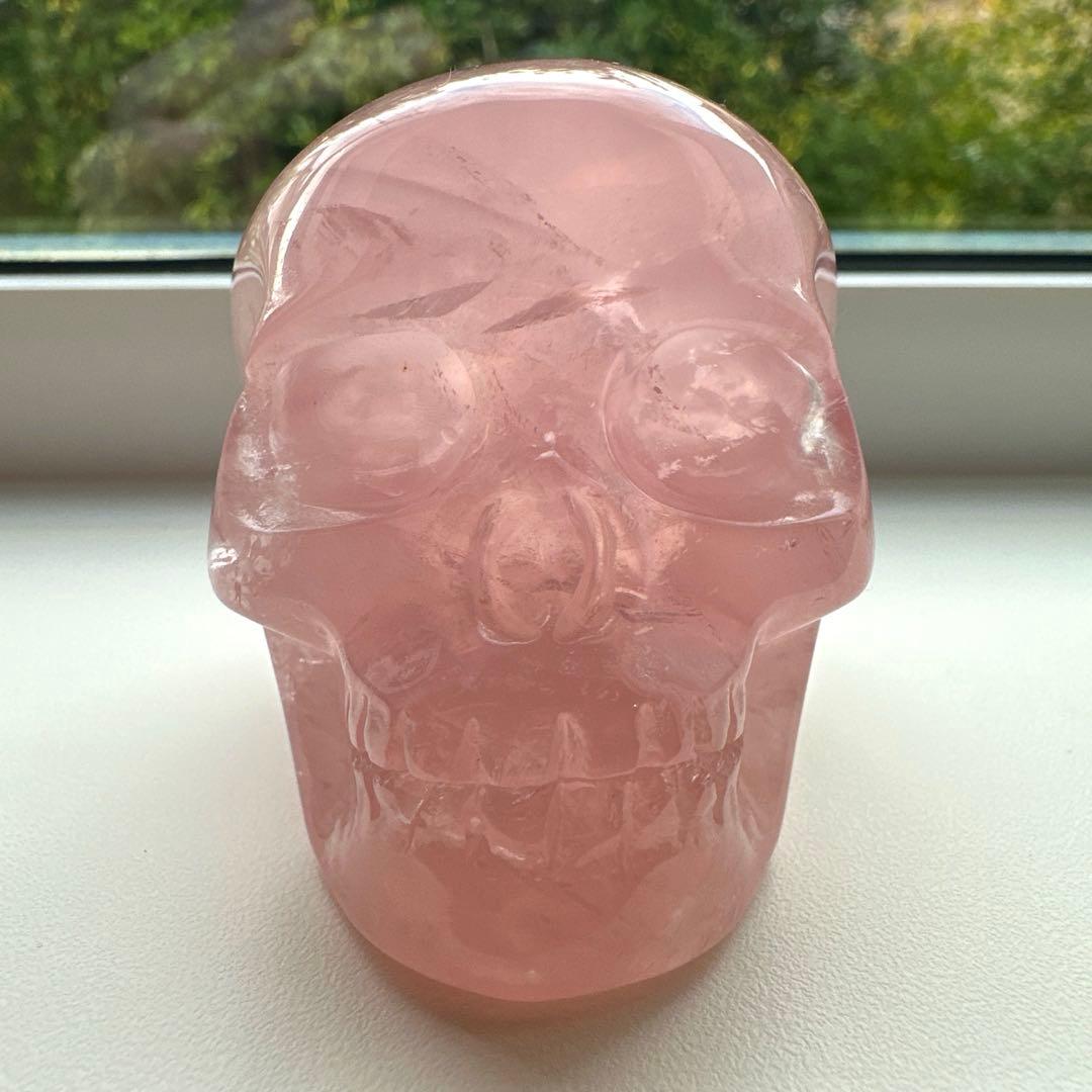 ローズクォーツ　スカル　マダガスカル　濃いめ　ピンク　天然石
