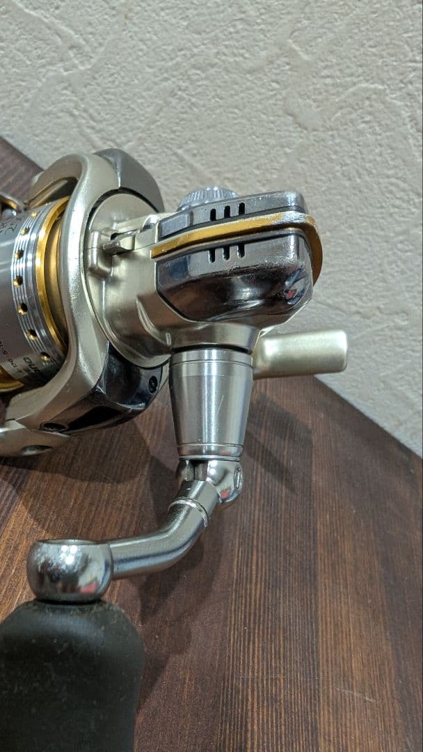 SHIMANO、06ツインパワー Mg 2500S リールTWIN POWER