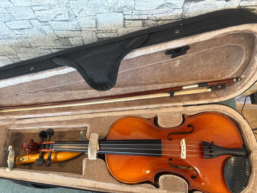 バイオリン　4/4 HORA ルーマニア製