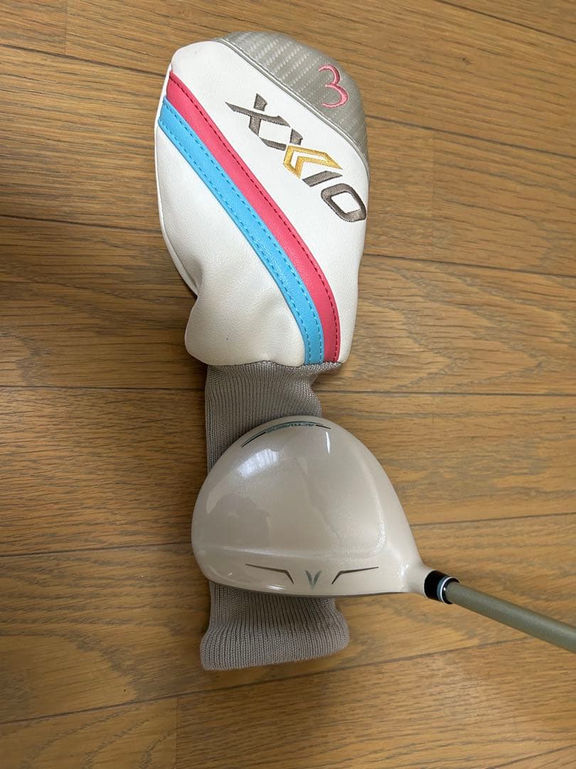 美品3WゼクシオXXIO 12 限定色エクリュホワイト